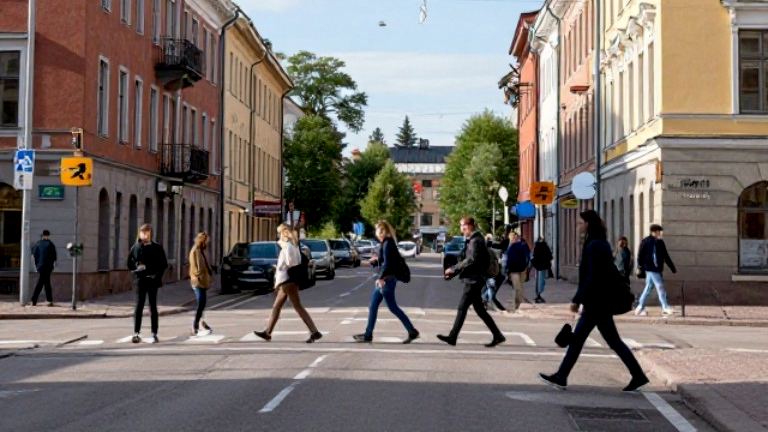 Tarkoituksena on tarjota <br>hyvinvointia kaikille